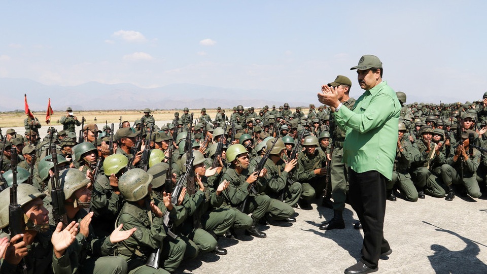 Tổng thống Maduro cảnh báo kịch bản vấy máu nếu Mỹ tấn công Venezuela - 2 Tổng thống Maduro cảnh báo kịch bản vấy máu nếu Mỹ tấn công Venezuela - 2