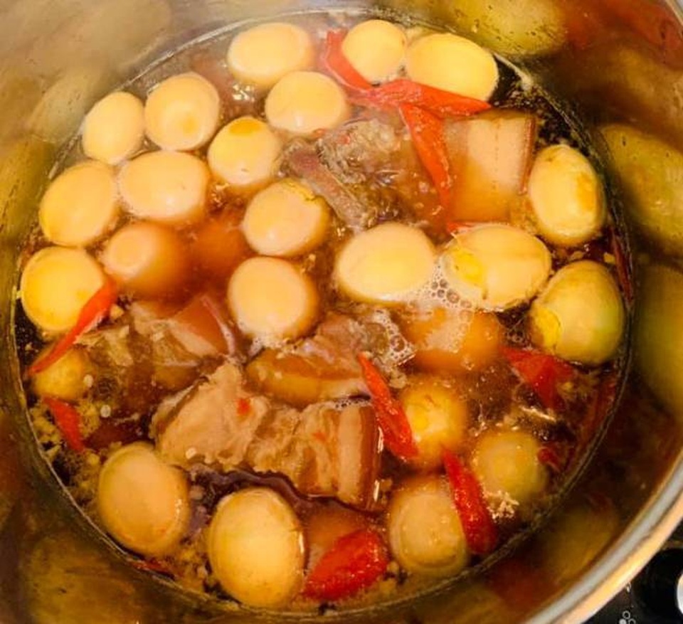 Những ngày Tết nồi thịt kho tàu hay canh khổ qua ở miền Tây hầu như nhà nào cũng có Những ngày Tết nồi thịt kho tàu hay canh khổ qua ở miền Tây hầu như nhà nào cũng có