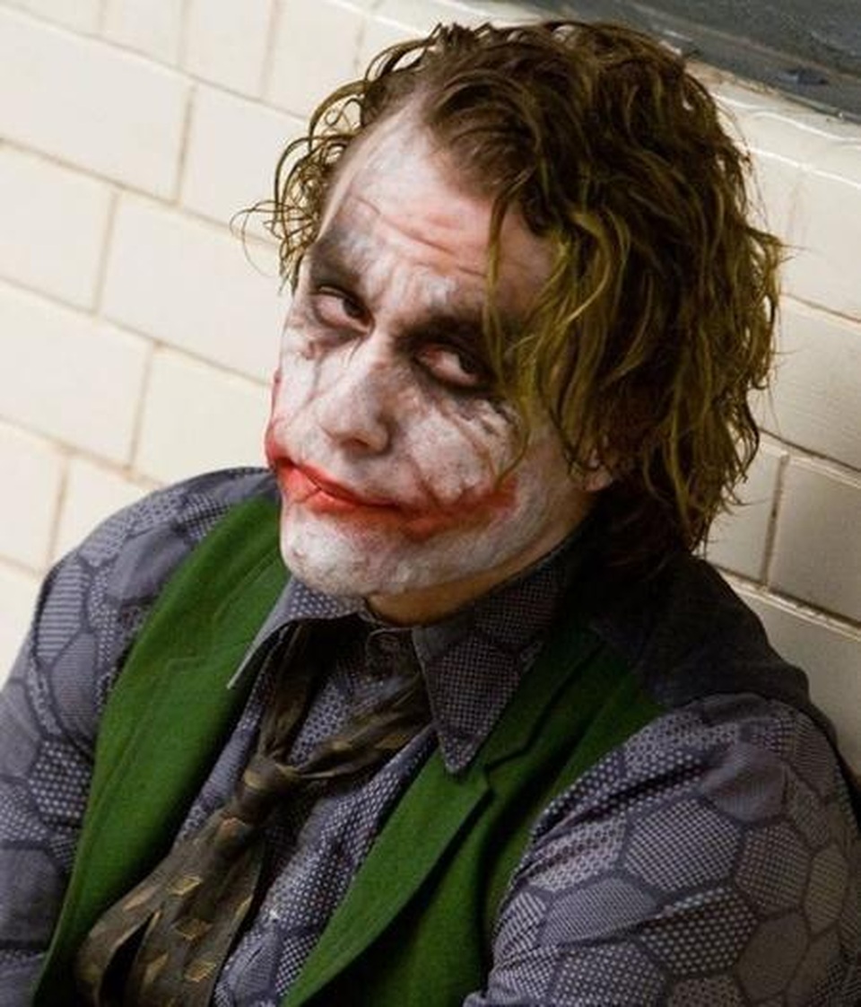 Những ngôi sao cùng lúc “bỏ túi” giải Quả cầu vàng và Oscar - 15