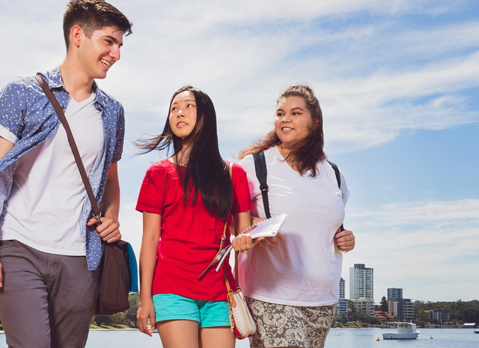 Danh sách học bổng du học 11 nước: Anh, Úc, Mỹ, NZ, Canada, Đức, Ý, Nhật… - 2 Danh sách học bổng du học 11 nước: Anh, Úc, Mỹ, NZ, Canada, Đức, Ý, Nhật… - 2