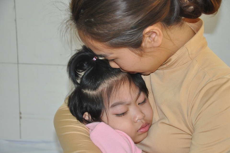 Đớn đau người mẹ sinh đôi thì một bé mất, một bé bại não - 6 Đớn đau người mẹ sinh đôi thì một bé mất, một bé bại não - 6
