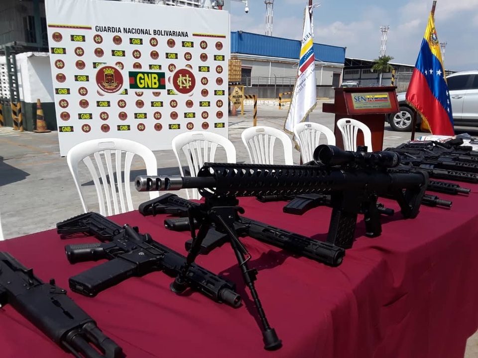 Venezuela tịch thu vũ khí nghi vận chuyển từ Mỹ - 1 Venezuela tịch thu vũ khí nghi vận chuyển từ Mỹ - 1