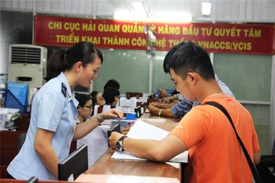 Không ít doanh nghiệp vu khống, đe doạ cán bộ hải quan trong thực thi công vụ? - 1 Không ít doanh nghiệp vu khống, đe doạ cán bộ hải quan trong thực thi công vụ? - 1