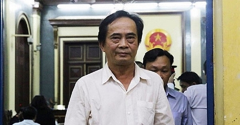 Khuynh đảo thị trường tài chính, đại gia tuổi Hợi ngồi tù vẫn bị khởi tố - 5 Khuynh đảo thị trường tài chính, đại gia tuổi Hợi ngồi tù vẫn bị khởi tố - 5