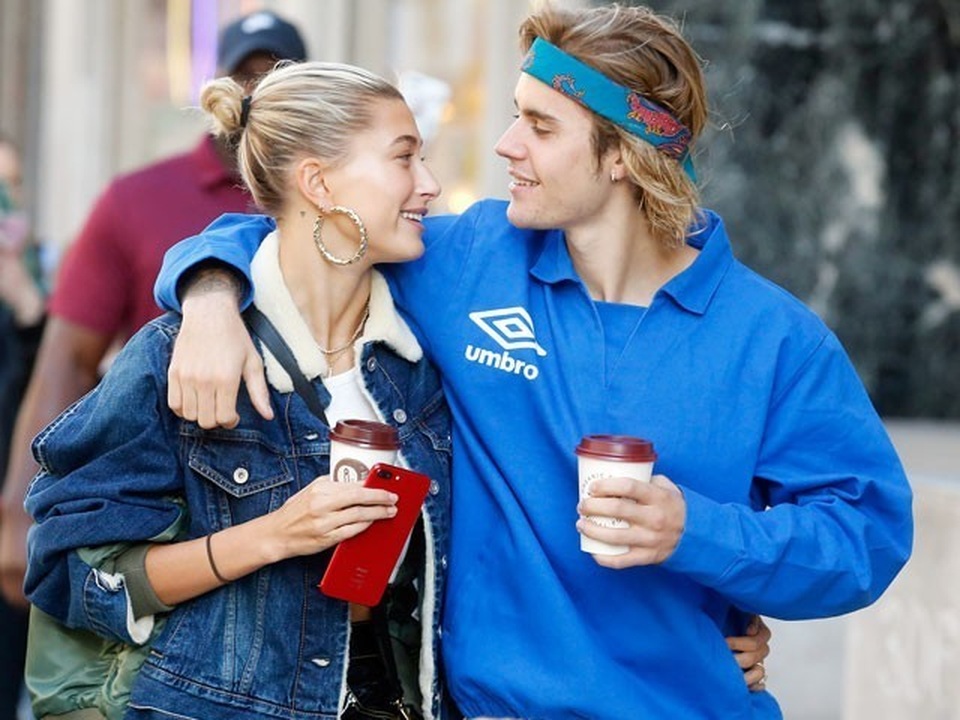 Justin Bieber và vợ tình tứ trên tạp chí Vogue - 7 Justin Bieber và vợ tình tứ trên tạp chí Vogue - 7