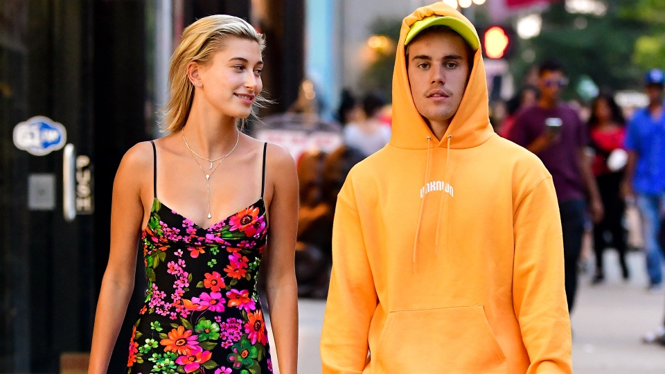 Justin Bieber và vợ tình tứ trên tạp chí Vogue - 5 Justin Bieber và vợ tình tứ trên tạp chí Vogue - 5