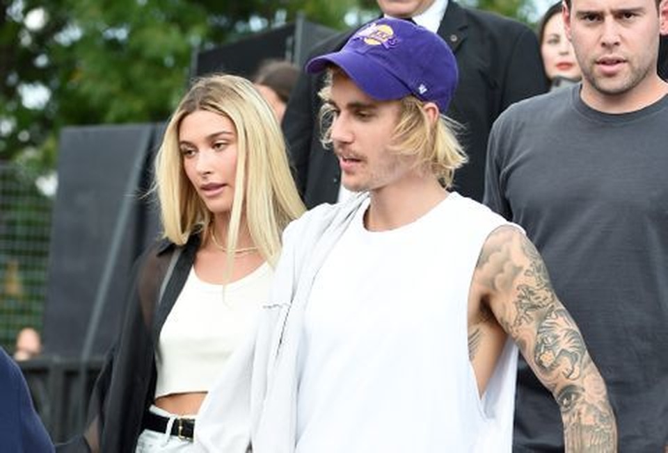 Justin Bieber và vợ tình tứ trên tạp chí Vogue - 8 Justin Bieber và vợ tình tứ trên tạp chí Vogue - 8