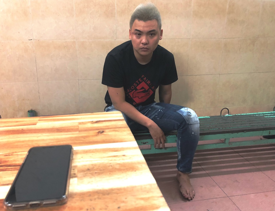 Phó Công an quận tham gia bắt kẻ cướp tài sản du khách nước ngoài - 1 Phó Công an quận tham gia bắt kẻ cướp tài sản du khách nước ngoài - 1