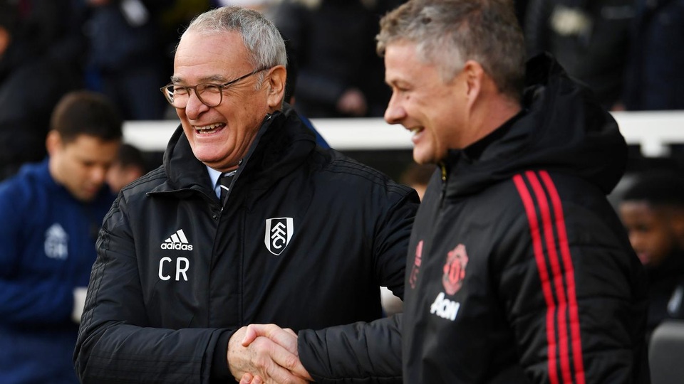 Fulham 0-3 Man Utd: Cú đúp của Pogba - 11 Fulham 0-3 Man Utd: Cú đúp của Pogba - 11