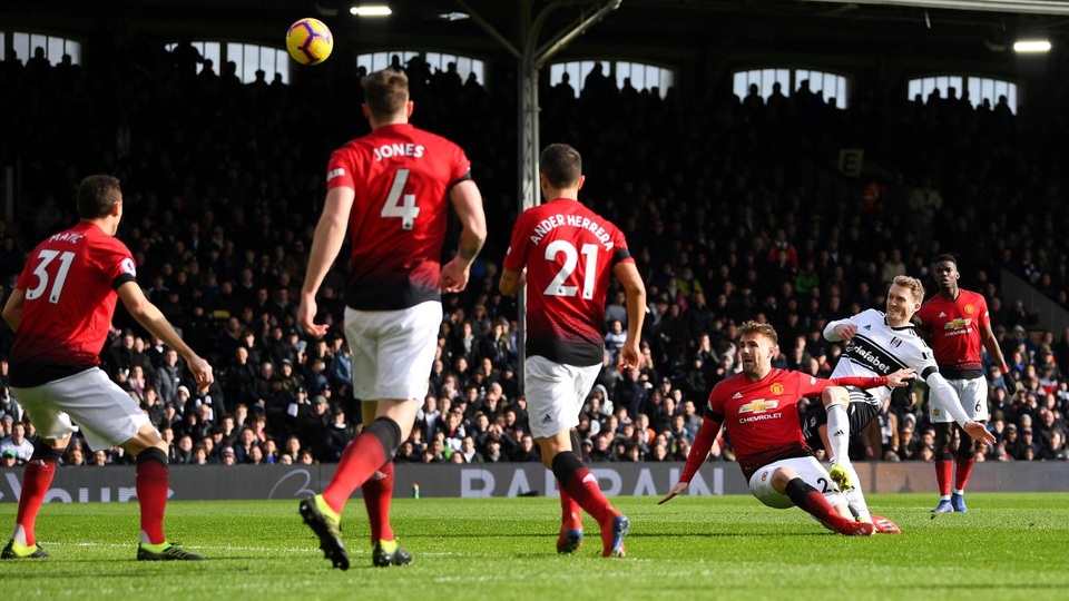 Fulham 0-3 Man Utd: Cú đúp của Pogba - 10 Fulham 0-3 Man Utd: Cú đúp của Pogba - 10