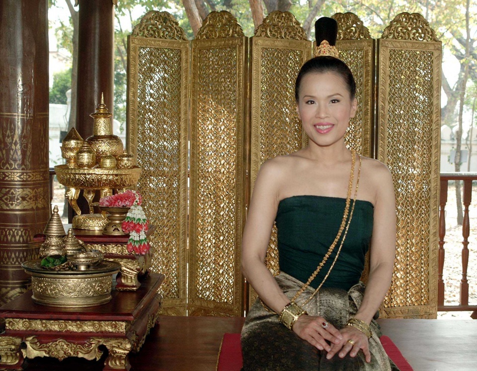 Chân dung “bóng hồng” hoàng gia tranh cử thủ tướng Thái Lan - 2 Chân dung “bóng hồng” hoàng gia tranh cử thủ tướng Thái Lan - 2