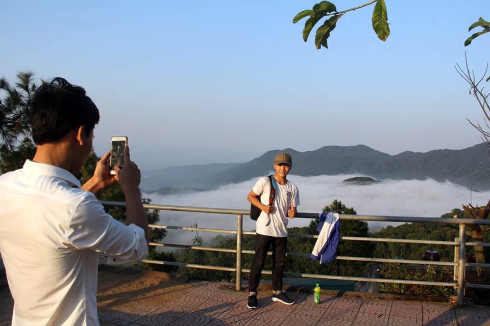 Chua Huong9.jpg Chua Huong9.jpg