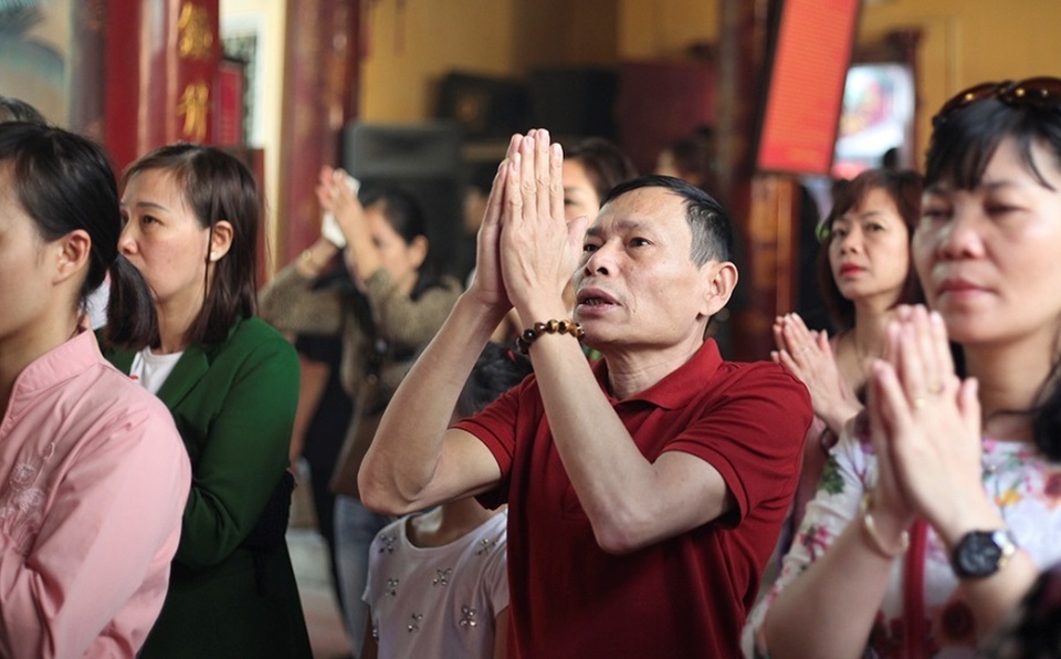 Tứ trấn Hà Nội thu hút người dân đi lễ đầu năm - 3 Tứ trấn Hà Nội thu hút người dân đi lễ đầu năm - 3