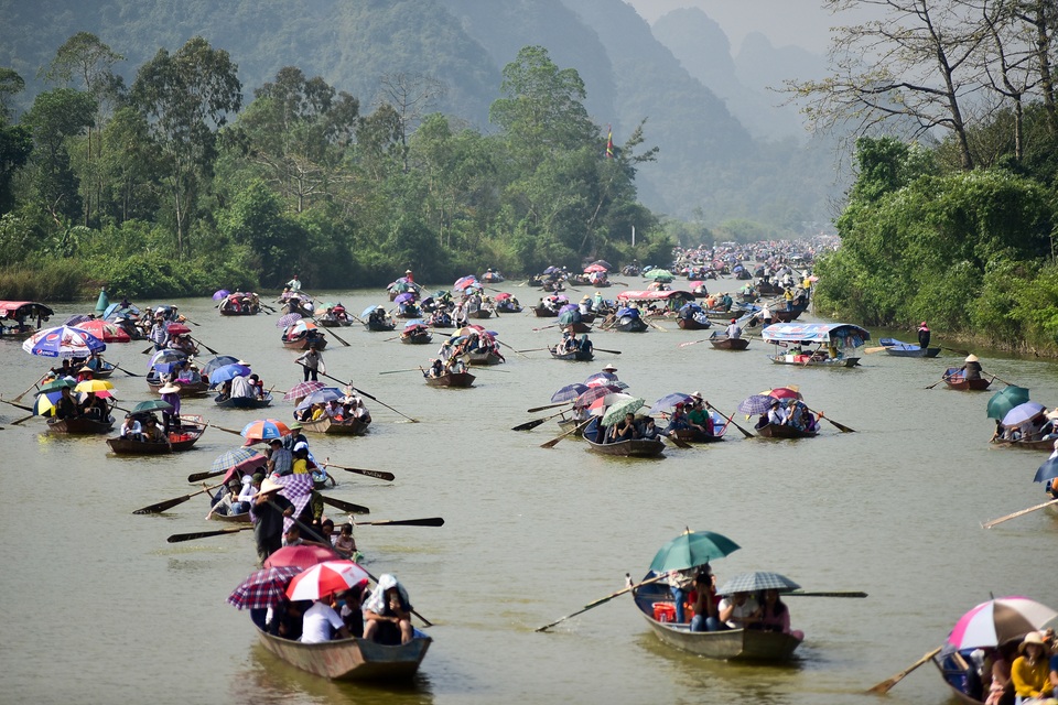 doi nang do ve chua huong-17.jpg doi nang do ve chua huong-17.jpg