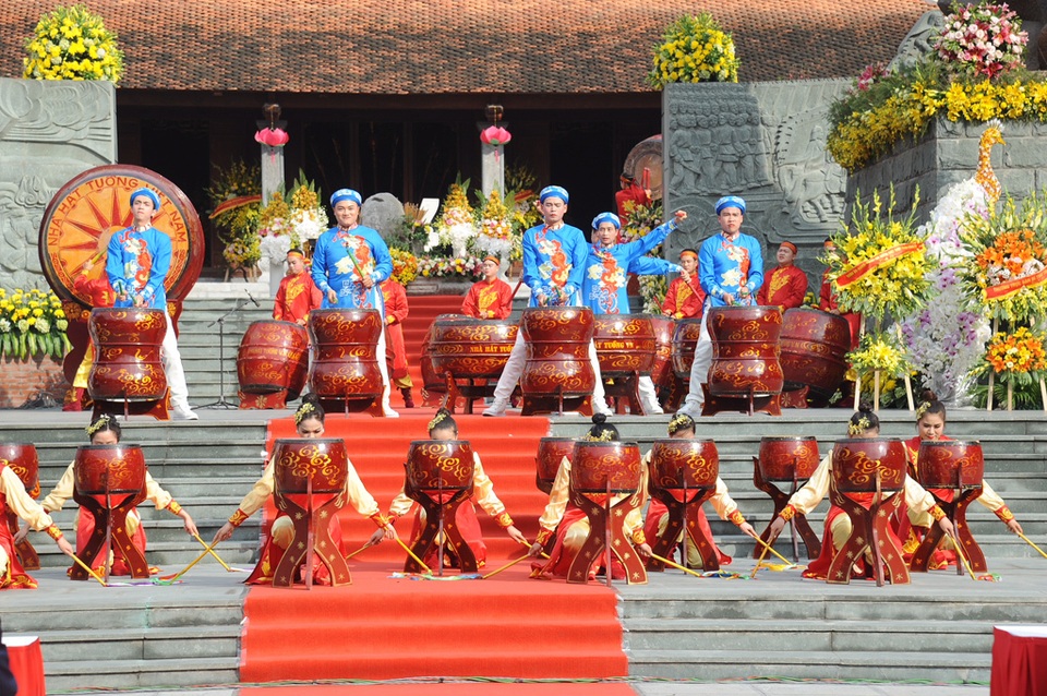 Gò Đống Đa nhận bằng xếp hạng Di tích Quốc gia đặc biệt - 13 Gò Đống Đa nhận bằng xếp hạng Di tích Quốc gia đặc biệt - 13