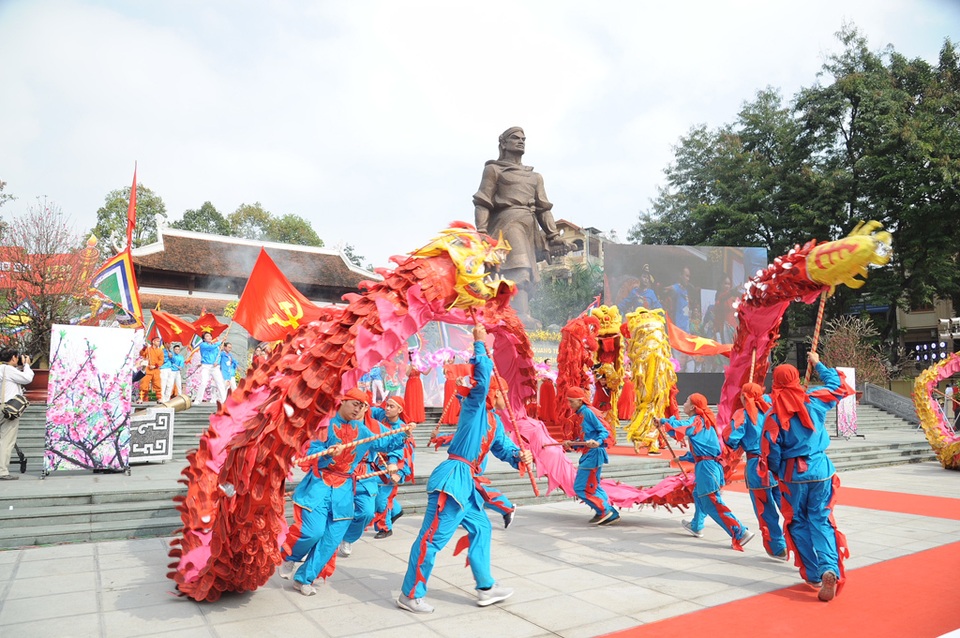 Gò Đống Đa nhận bằng xếp hạng Di tích Quốc gia đặc biệt - 12 Gò Đống Đa nhận bằng xếp hạng Di tích Quốc gia đặc biệt - 12