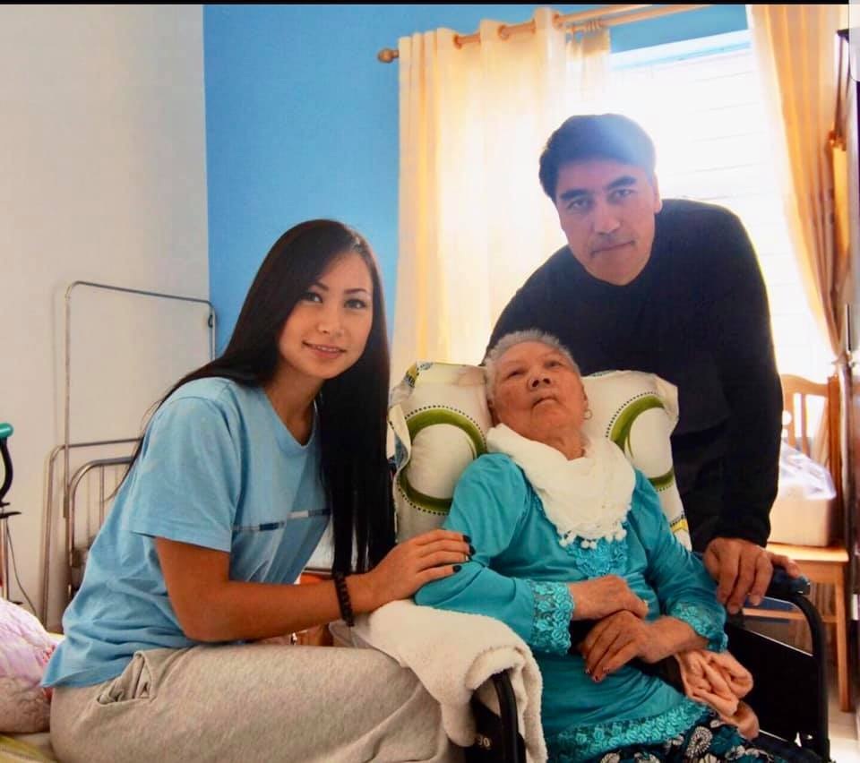 Fan Yang 2.jpg Fan Yang 2.jpg
