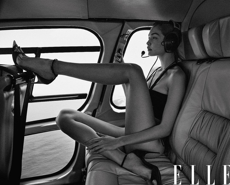 Gigi Hadid khoe thân ngọc - 13 Gigi Hadid khoe thân ngọc - 13