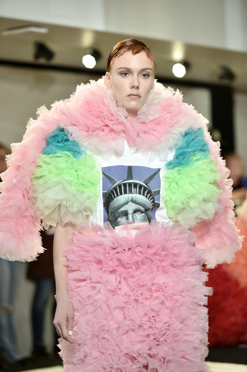 Tomo+Koizumi+Runway+February+2019+New+York+V0FWyCZdoN9l.jpg Tomo+Koizumi+Runway+February+2019+New+York+V0FWyCZdoN9l.jpg