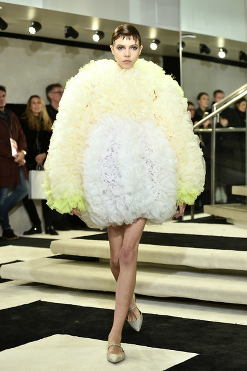 Tomo+Koizumi+Runway+February+2019+New+York+lz_oG6JUpGYl.jpg Tomo+Koizumi+Runway+February+2019+New+York+lz_oG6JUpGYl.jpg