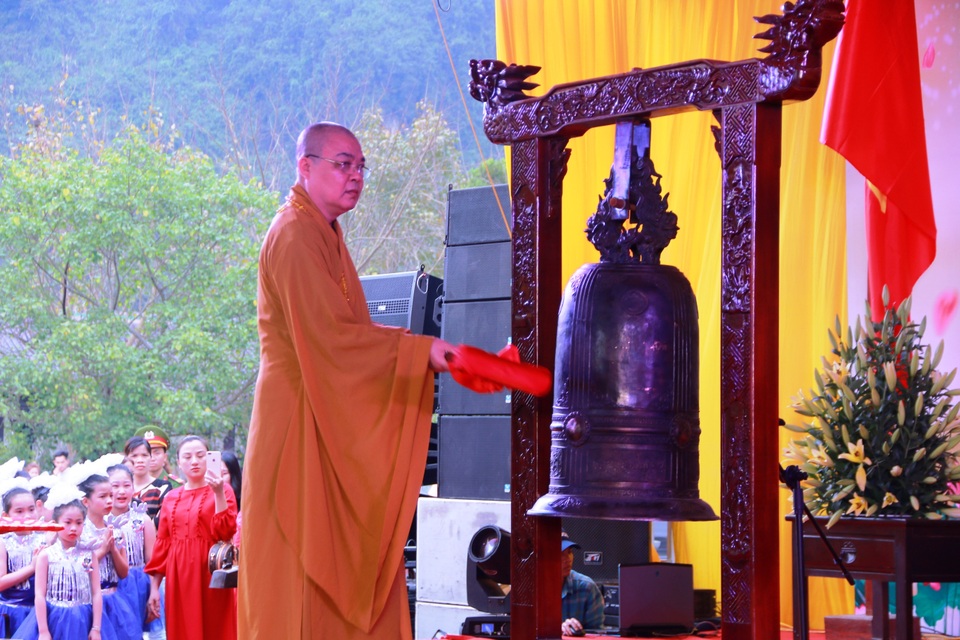 Chính thức khai hội ngôi chùa lớn nhất Việt Nam - 6 Chính thức khai hội ngôi chùa lớn nhất Việt Nam - 6