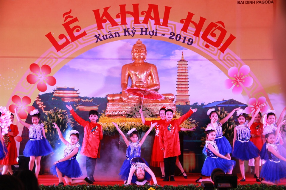 Chính thức khai hội ngôi chùa lớn nhất Việt Nam - 4 Chính thức khai hội ngôi chùa lớn nhất Việt Nam - 4