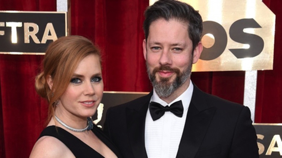 Những mỹ nhân may mắn lấy được “đức lang quân” vừa điển trai vừa phong độ - 1