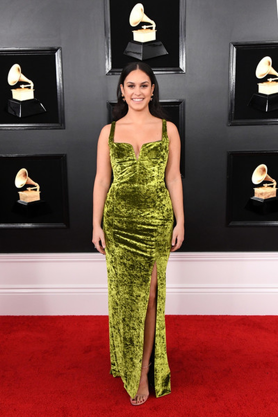 Người đẹp lộng lẫy váy áo trên thảm đỏ Grammy 2019 - 25 Người đẹp lộng lẫy váy áo trên thảm đỏ Grammy 2019 - 25