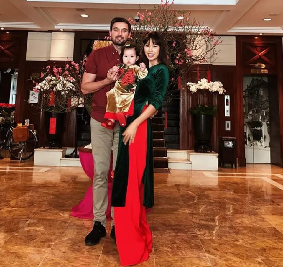 Sao Việt đi đâu, làm gì trong những ngày Xuân Kỷ Hợi? - 4 Sao Việt đi đâu, làm gì trong những ngày Xuân Kỷ Hợi? - 4