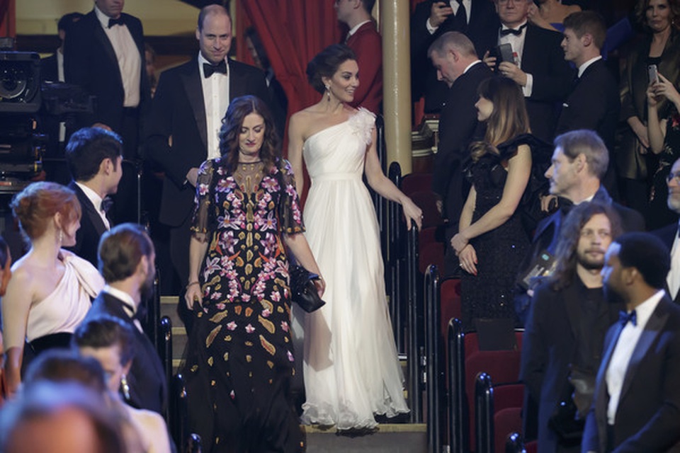 Kate+Middleton+EE+British+Academy+Film+Awards+lCrjS0pMn-Jl.jpg Kate+Middleton+EE+British+Academy+Film+Awards+lCrjS0pMn-Jl.jpg