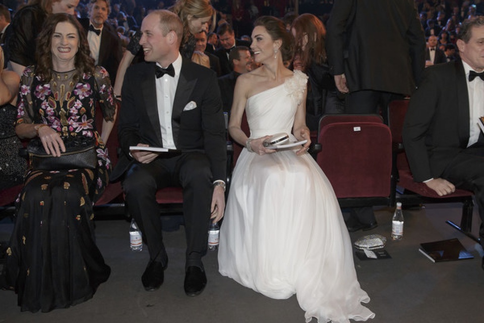 Kate+Middleton+EE+British+Academy+Film+Awards+w_ydGfjFB2hl.jpg Kate+Middleton+EE+British+Academy+Film+Awards+w_ydGfjFB2hl.jpg