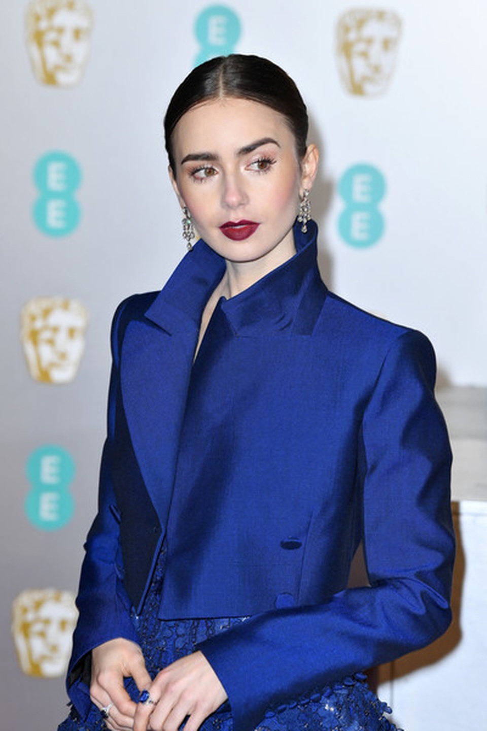 Lily+Collins+EE+British+Academy+Film+Awards+vu7aADftlMIl.jpg Lily+Collins+EE+British+Academy+Film+Awards+vu7aADftlMIl.jpg