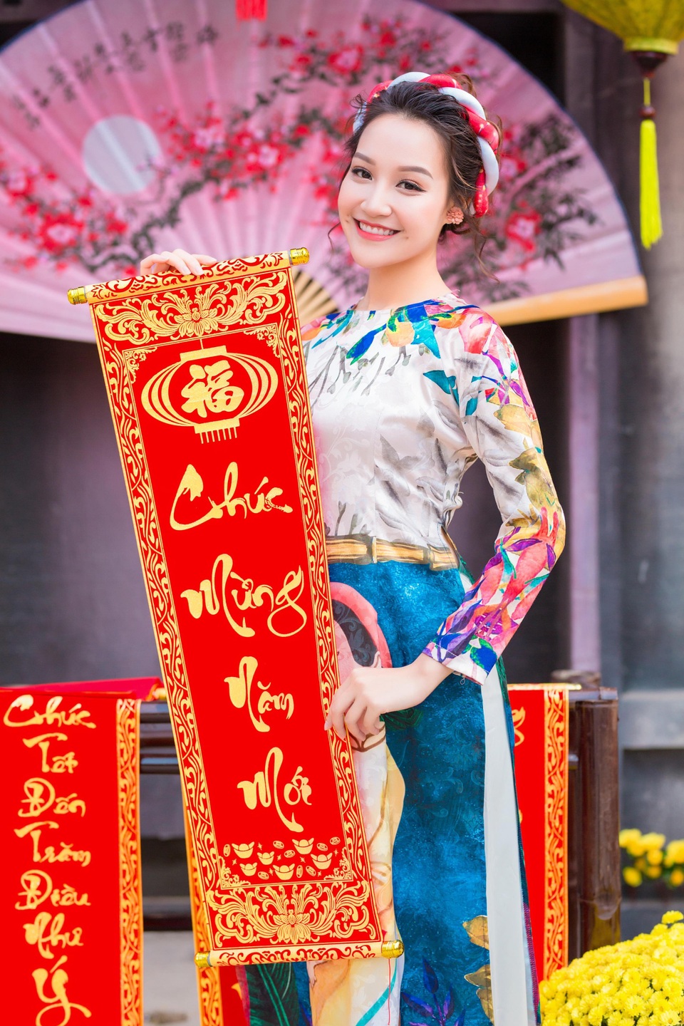 Thu Thuy 4.jpg Thu Thuy 4.jpg