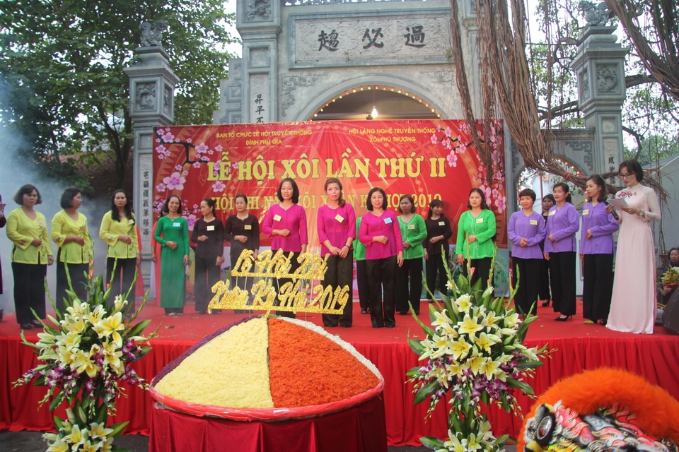 3.nau xoi o phu thuong.JPG 3.nau xoi o phu thuong.JPG