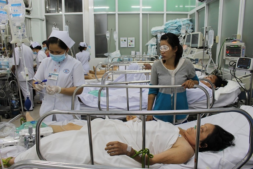 TPHCM: Tai nạn, ẩu đả dịp Tết phần lớn do “ma men” - 3 TPHCM: Tai nạn, ẩu đả dịp Tết phần lớn do “ma men” - 3