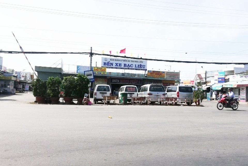 Bến xe tỉnh Bạc Liêu, nơi có nhiều nhà xe hoạt động kinh doanh vận tải. Bến xe tỉnh Bạc Liêu, nơi có nhiều nhà xe hoạt động kinh doanh vận tải.