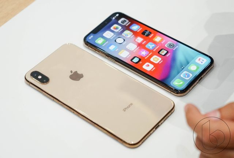 iphone-xs-iphone-xs-max-hands-on-4-15371545690351776656982.jpg iphone-xs-iphone-xs-max-hands-on-4-15371545690351776656982.jpg