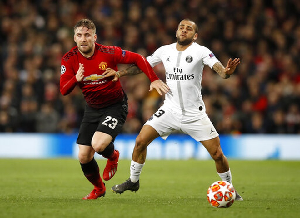 Man Utd 0-2 PSG: Pogba bị đuổi, Solskjaer nếm mùi thất bại - 8 Man Utd 0-2 PSG: Pogba bị đuổi, Solskjaer nếm mùi thất bại - 8