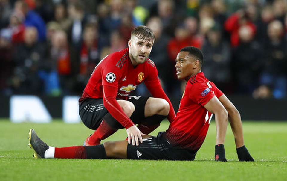 Man Utd 0-2 PSG: Pogba bị đuổi, Solskjaer nếm mùi thất bại - 11 Man Utd 0-2 PSG: Pogba bị đuổi, Solskjaer nếm mùi thất bại - 11