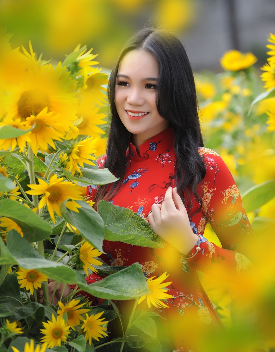 Con gái lớn Trịnh Kim Chi xinh như hoa hậu, điệu đà du xuân cùng mẹ - 4 Con gái lớn Trịnh Kim Chi xinh như hoa hậu, điệu đà du xuân cùng mẹ - 4