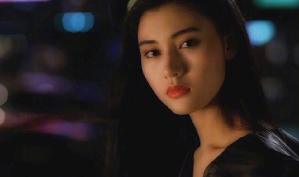 Cựu hoa hậu Lý Gia Hân trẻ đẹp đón tuổi 49 - 7