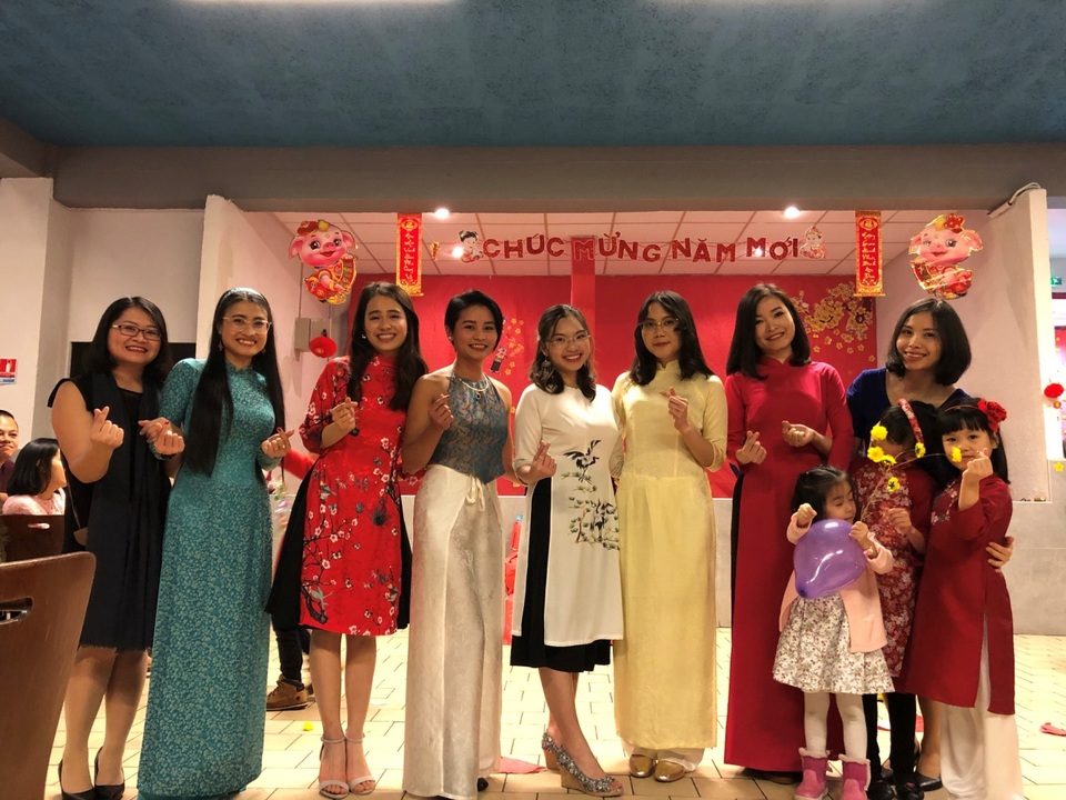 Du học sinh Việt Nam tại Nancy - Metz tưng bừng đón Xuân mới Kỷ Hợi 2019 - 7 Du học sinh Việt Nam tại Nancy - Metz tưng bừng đón Xuân mới Kỷ Hợi 2019 - 7