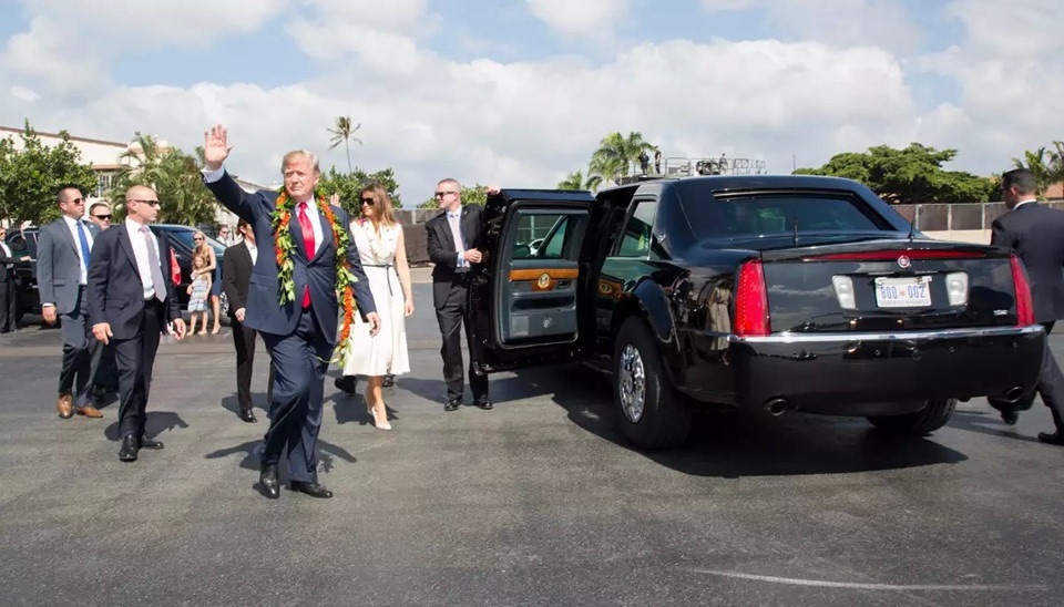 Những thông tin thú vị xung quanh chiếc xe Quái thú của ông Trump - 11 Những thông tin thú vị xung quanh chiếc xe Quái thú của ông Trump - 11
