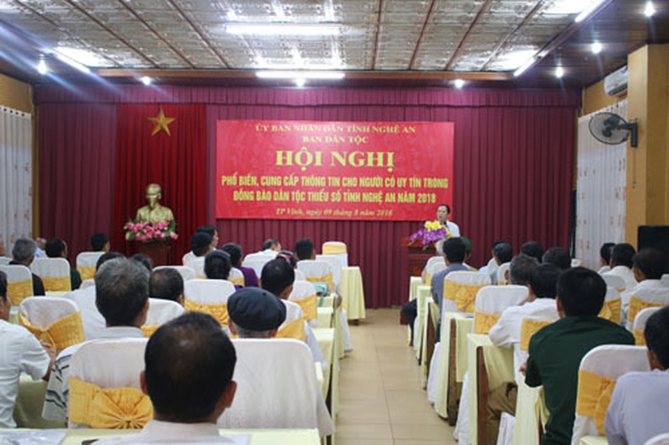 Người uy tín trong đồng bào dân tộc ở Nghệ An: “Cánh tay nối dài” cho chính quyền! - 1 Người uy tín trong đồng bào dân tộc ở Nghệ An: “Cánh tay nối dài” cho chính quyền! - 1