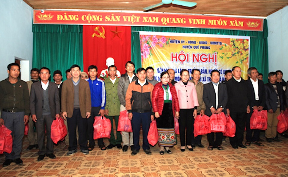 Người uy tín trong đồng bào dân tộc ở Nghệ An: Điểm tựa vững vàng tại cơ sở! - 3 Người uy tín trong đồng bào dân tộc ở Nghệ An: Điểm tựa vững vàng tại cơ sở! - 3
