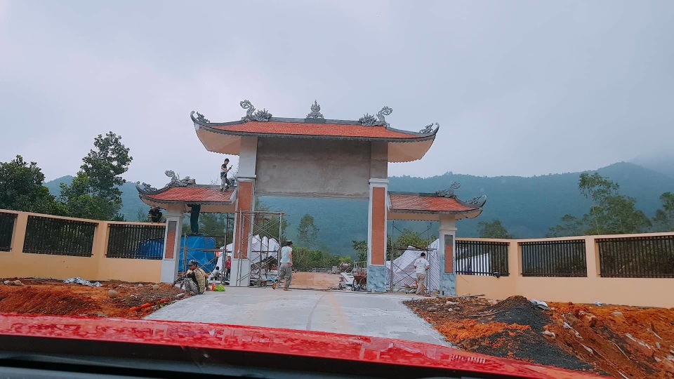 Ngọn lửa tháng 2 năm ấy vẫn cháy mãi trên đỉnh Pò Hèn! - 2 Ngọn lửa tháng 2 năm ấy vẫn cháy mãi trên đỉnh Pò Hèn! - 2
