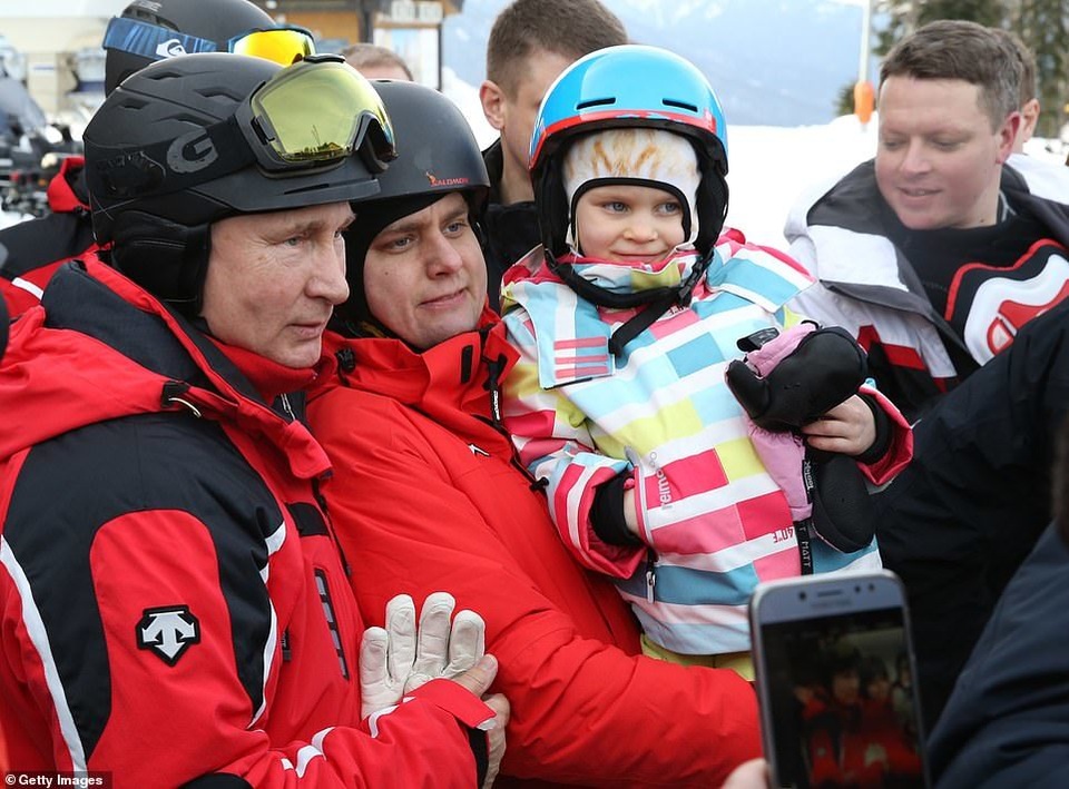 Ông Putin trượt tuyết cùng Tổng thống Belarus - 4