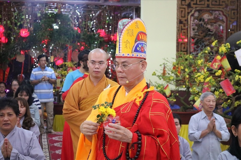 Chen lấn để dâng sao giải hạn: Có giải được hạn? - 3