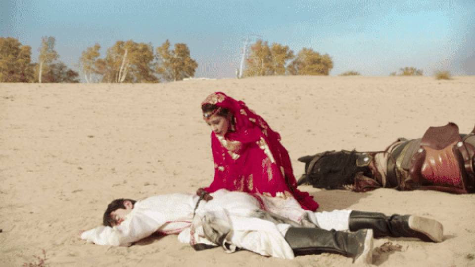 gif.gif gif.gif