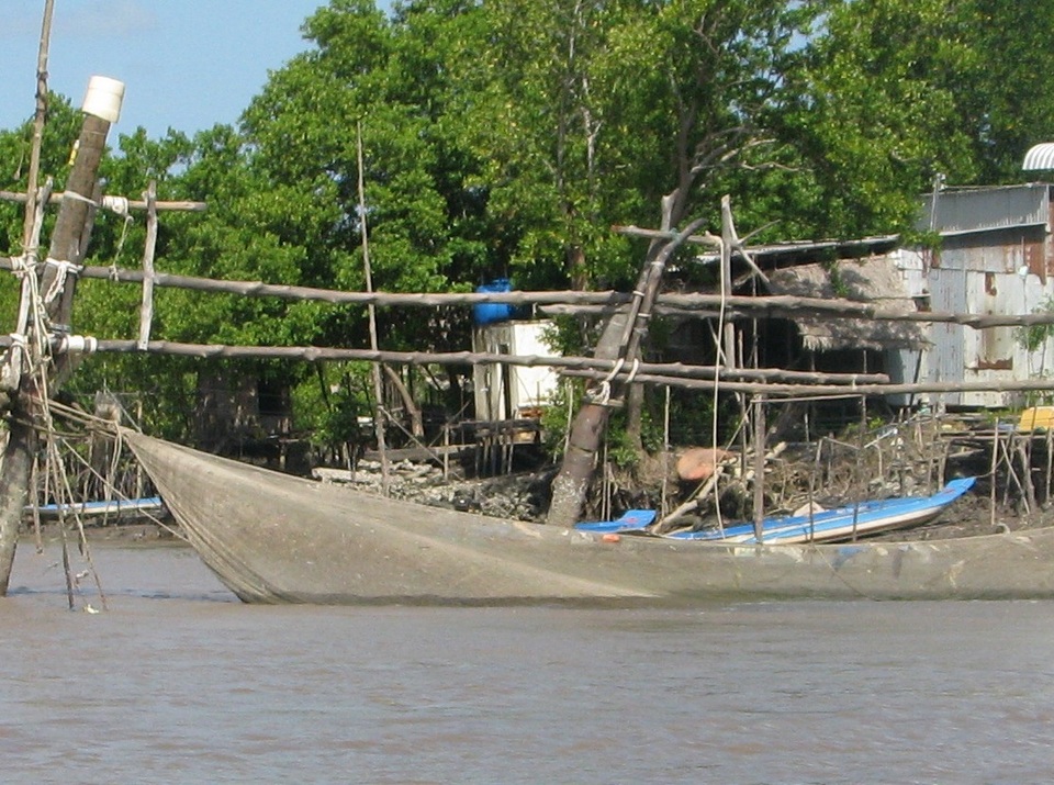 Giăng đáy bắt cá vớt được thi thể người - 1 Giăng đáy bắt cá vớt được thi thể người - 1